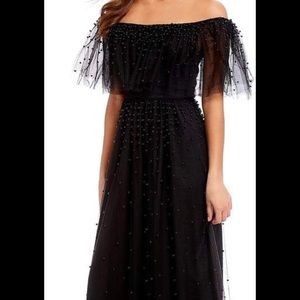 Belle Badgley Mischka beautiful black gown